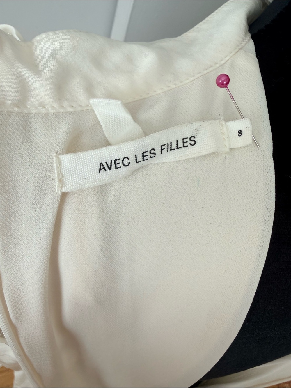 Avec Les Filles Cream Cold-Shoulder Pleated Waist Mini Dress - Picture 6 of 7